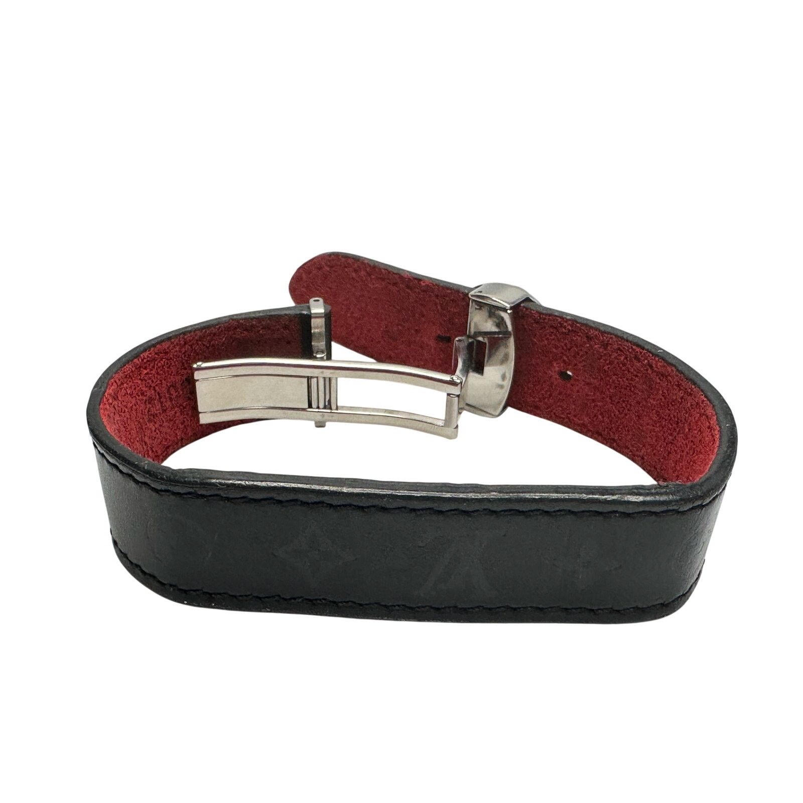 Louis Vuitton Louis Vuitton (LV) Black Leather Monogram Wish Bracelet Size ONE SIZE - 10 Thumbnail