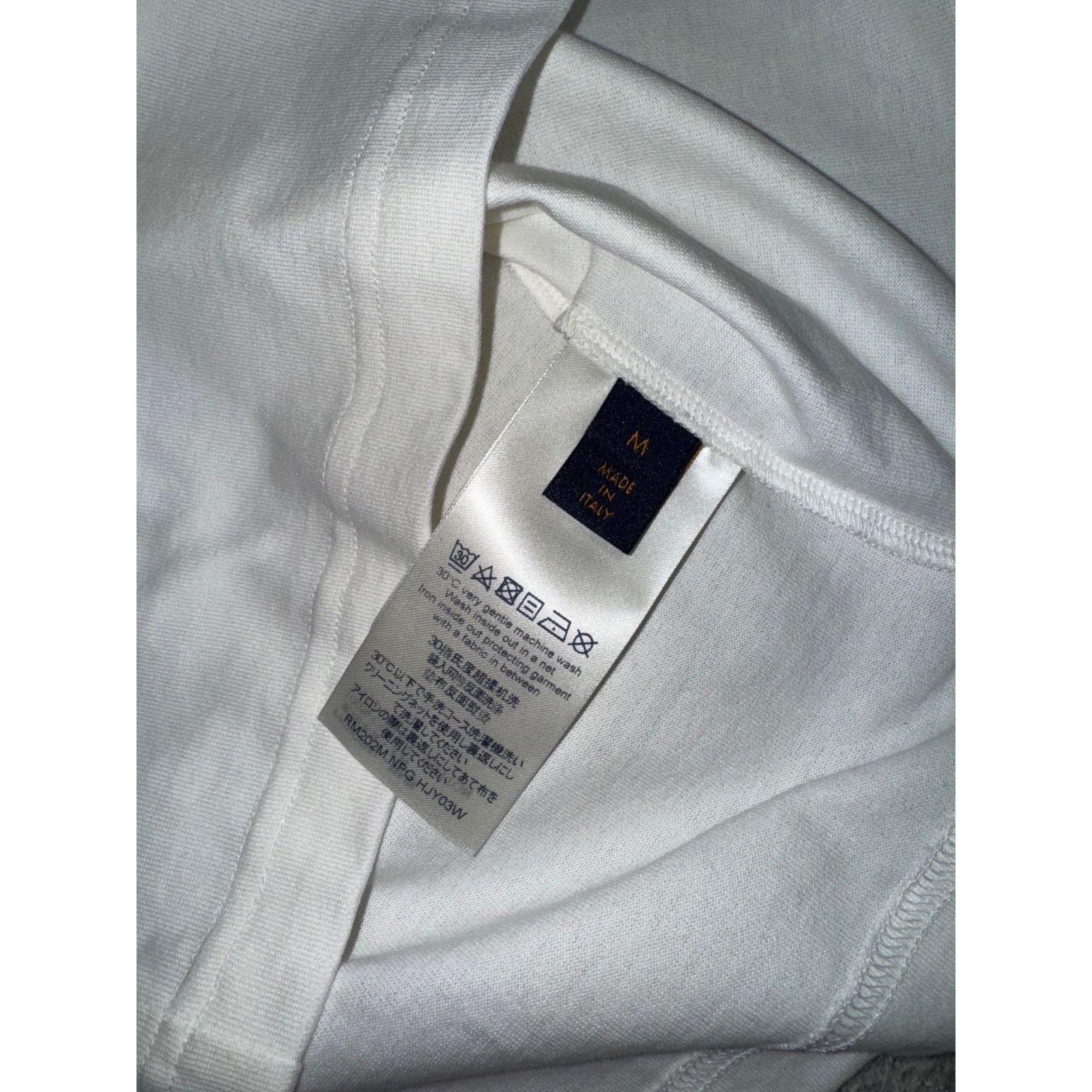 Louis Vuitton Louis Vuitton Stitch Embroidery Logo Short Sleeve T-Shirt M Size US M / EU 48-50 / 2 - 11 Thumbnail