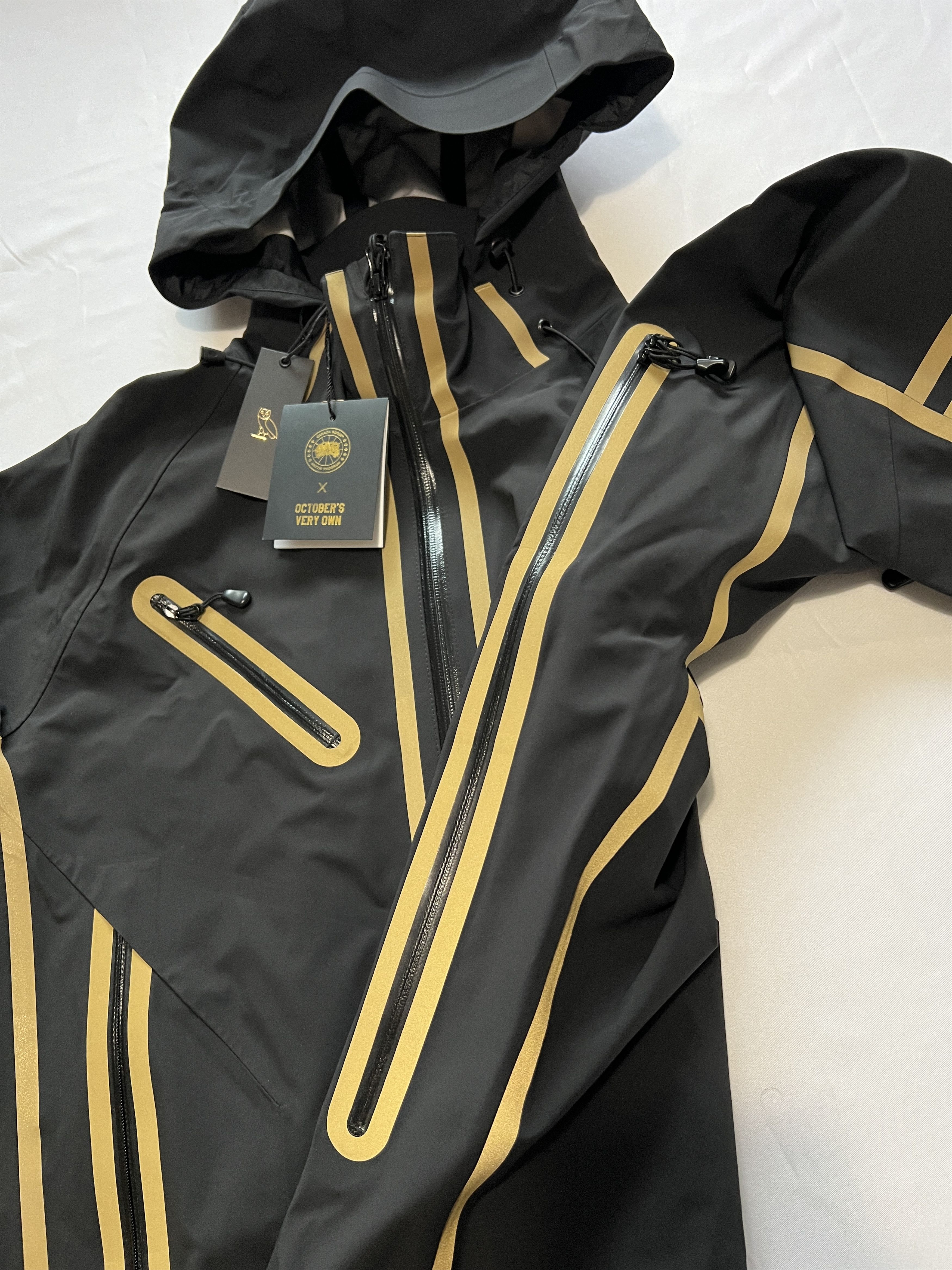Canada Goose RARE OVO x Canada Goose Timber Shell Jacket Reflective Gold Size US M / EU 48-50 / 2 - 7 Thumbnail