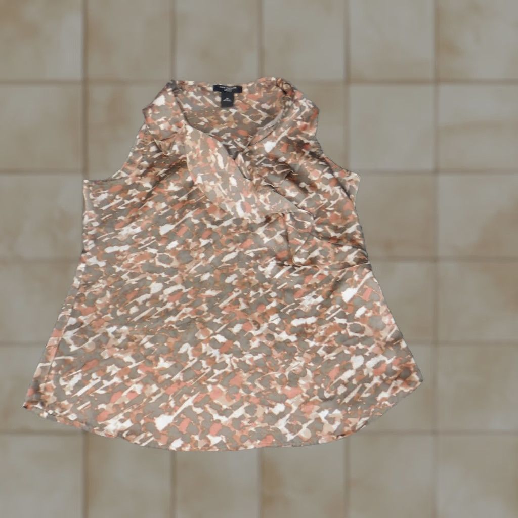 Ann Taylor Ann Taylor Blouse Womens 12P Petite Brown Pullover Sleeveless Collared Button Polyester Casual Shirt Size XL / US 12-14 / IT 48-50 - 1 Thumbnail