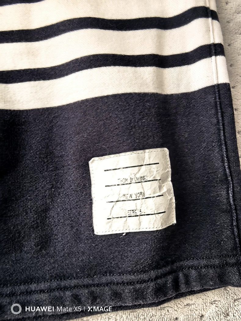 Thom Browne Thom Browne size4 Dark blue shorts Size US 29 - 2 Thumbnail