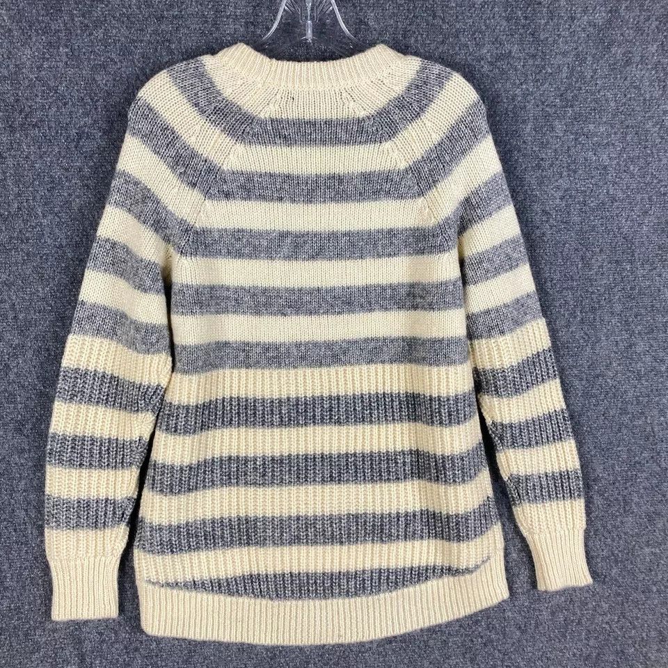 Banana Republic Banana Republic Sweater Women's Small Striped Italian Yarn S Size S / US 4 / IT 40 - 8 Thumbnail