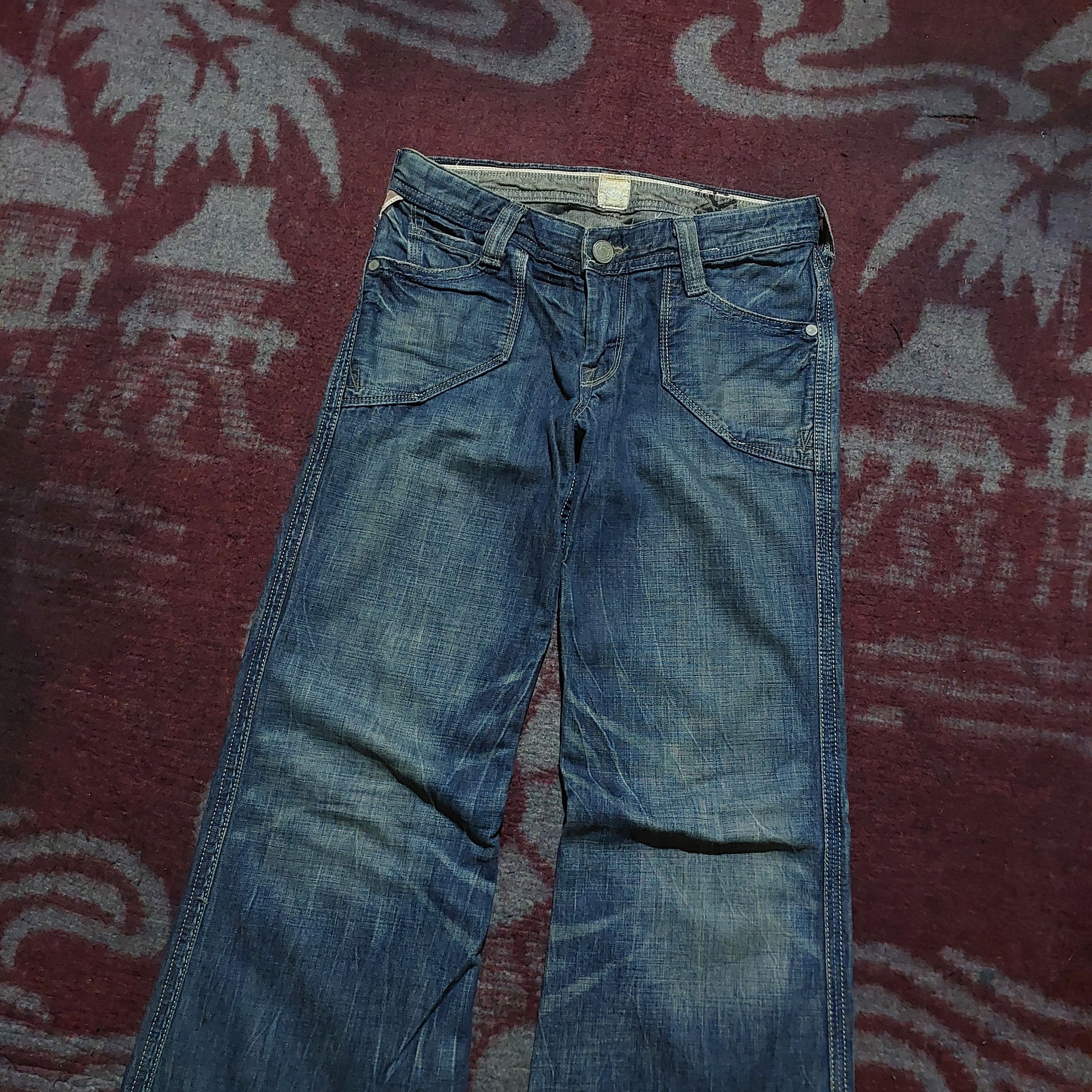 GOA Brapper japanese faded wash blue jeans super flared Size US 27 - 4 Thumbnail