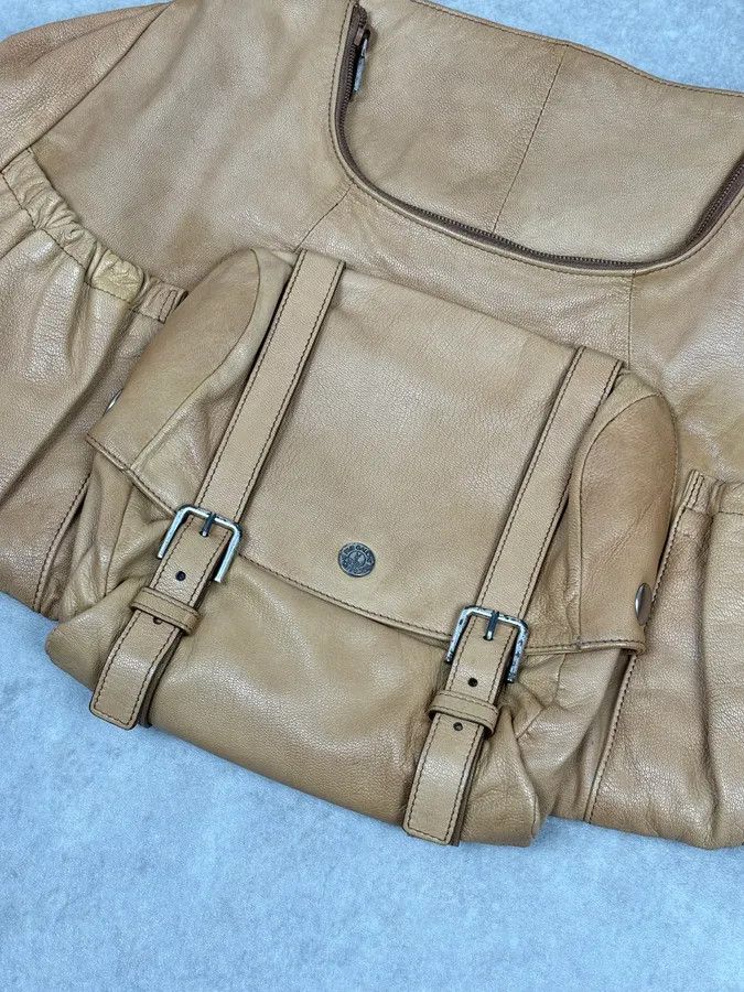 Yves Saint Laurent 2000s Yves Saint Laurent Tan Horn Muse Hobo Leather Bag Size ONE SIZE - 6 Thumbnail
