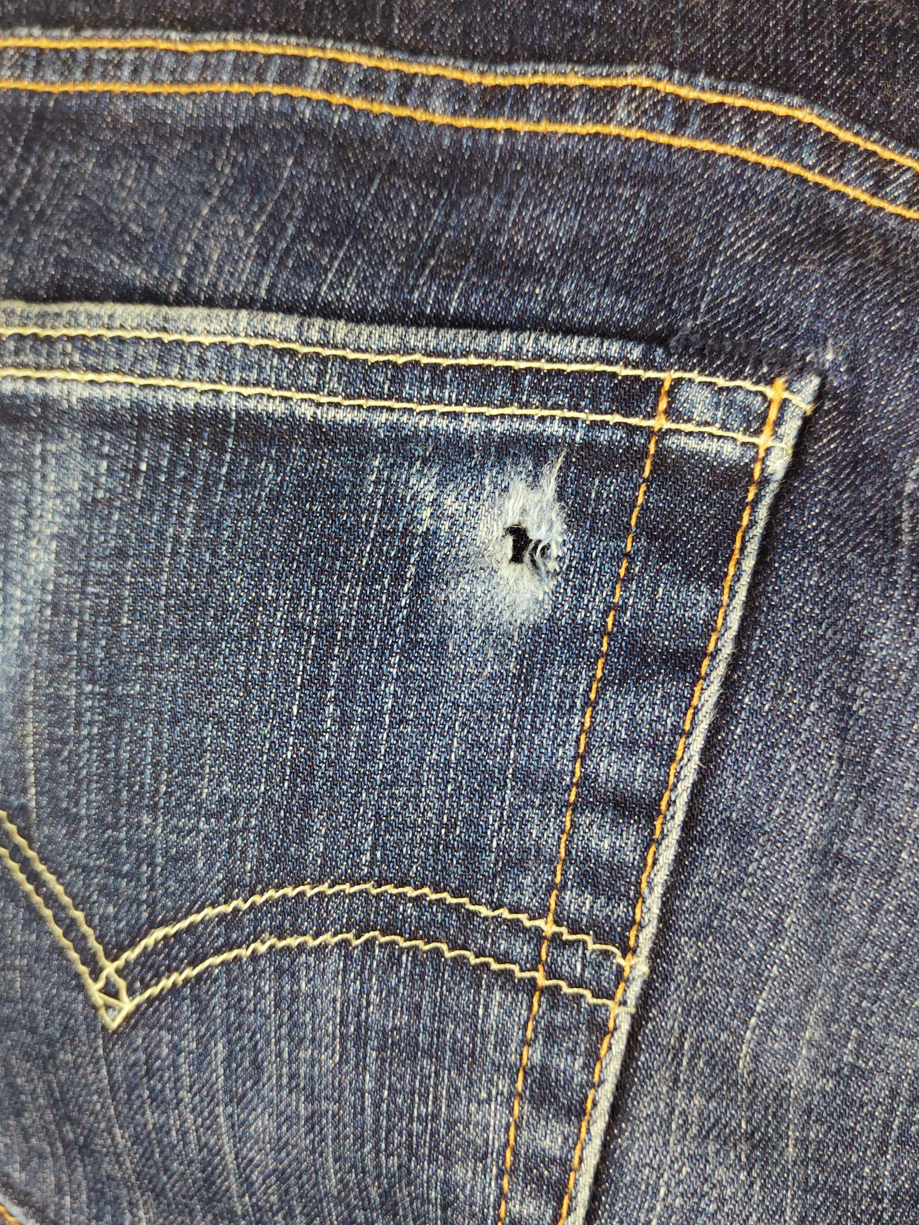 Levi's 510 Levi's Dark Blue Distressed Ripped Skinny Jeans #S2711 Size US 31 - 9 Thumbnail