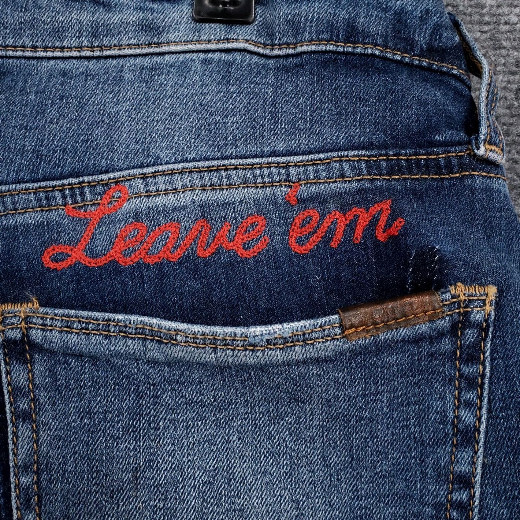 Vintage Joe's Jeans Jeans Women 26 The Smith Mid Rise Straight Ankle Medium Wash Blue Denim Size 26" / US 2 / IT 38 - 3 Thumbnail
