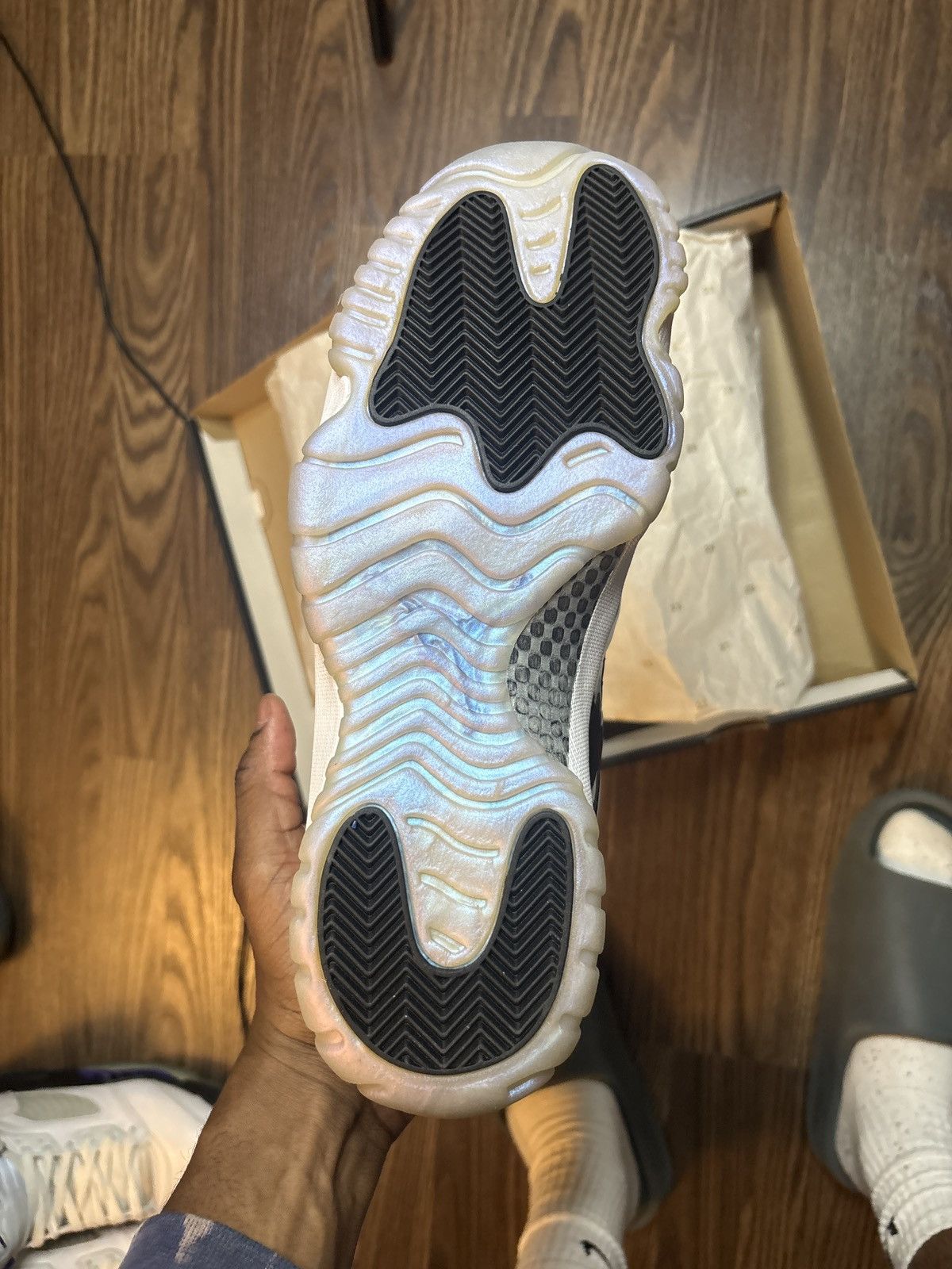 Jordan Brand Jordan 11 Retro Low Iridescent Size US 11 / EU 44 - 7 Thumbnail
