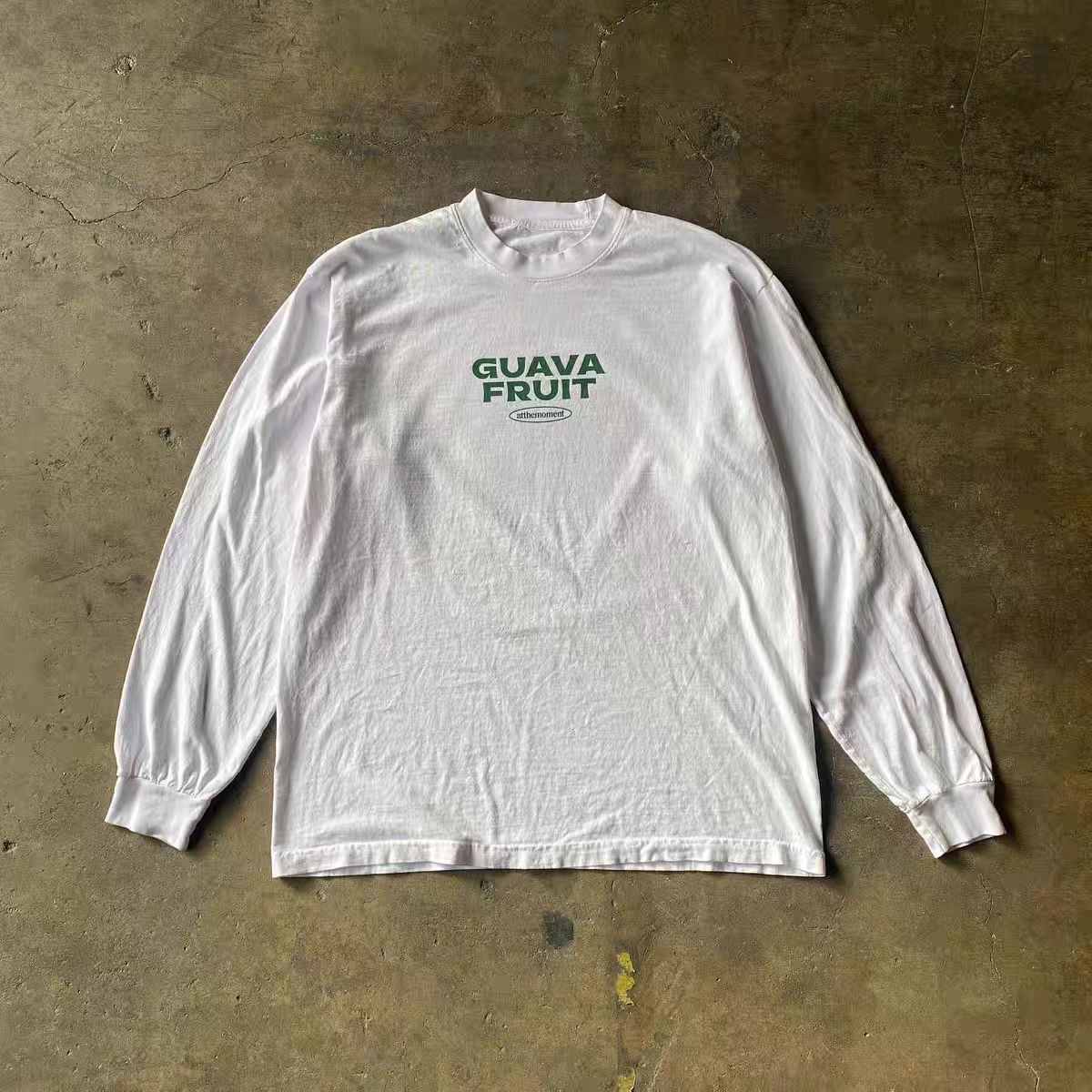 Japanese Brand × Vintage White casual retro guava print long-sleeved t-shirt Size US L / EU 52-54 / 3 - 2 Thumbnail