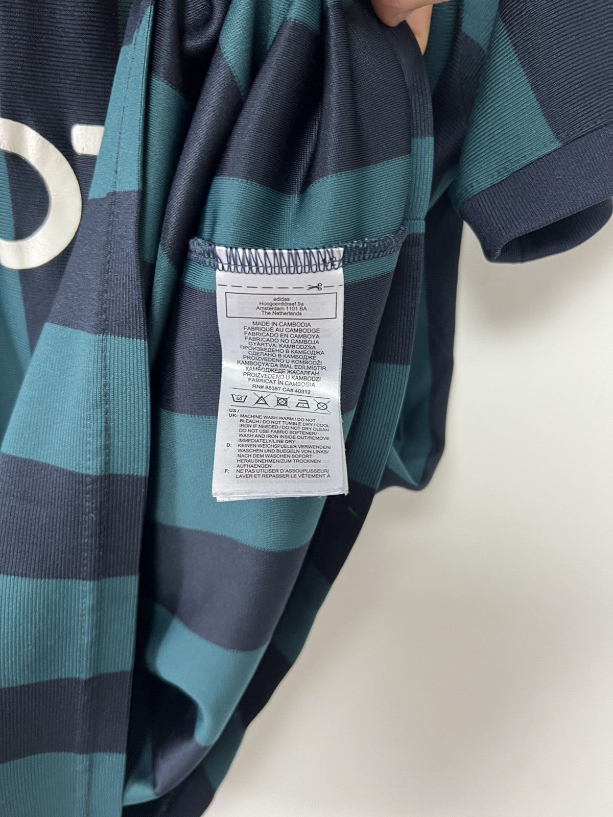 Adidas Leeds United 2020/21 Away Football Shirt Jersey Adidas M Size US M / EU 48-50 / 2 - 19 Thumbnail