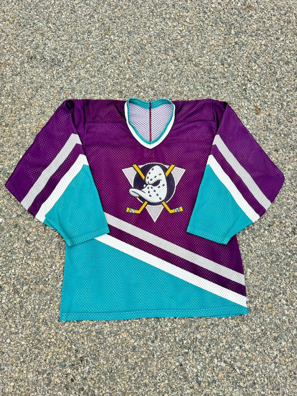 Ccm × Vintage Mighty Ducks CCM Vintage 90’s Movie Hockey Jersey Size US M / EU 48-50 / 2 - 1 Thumbnail