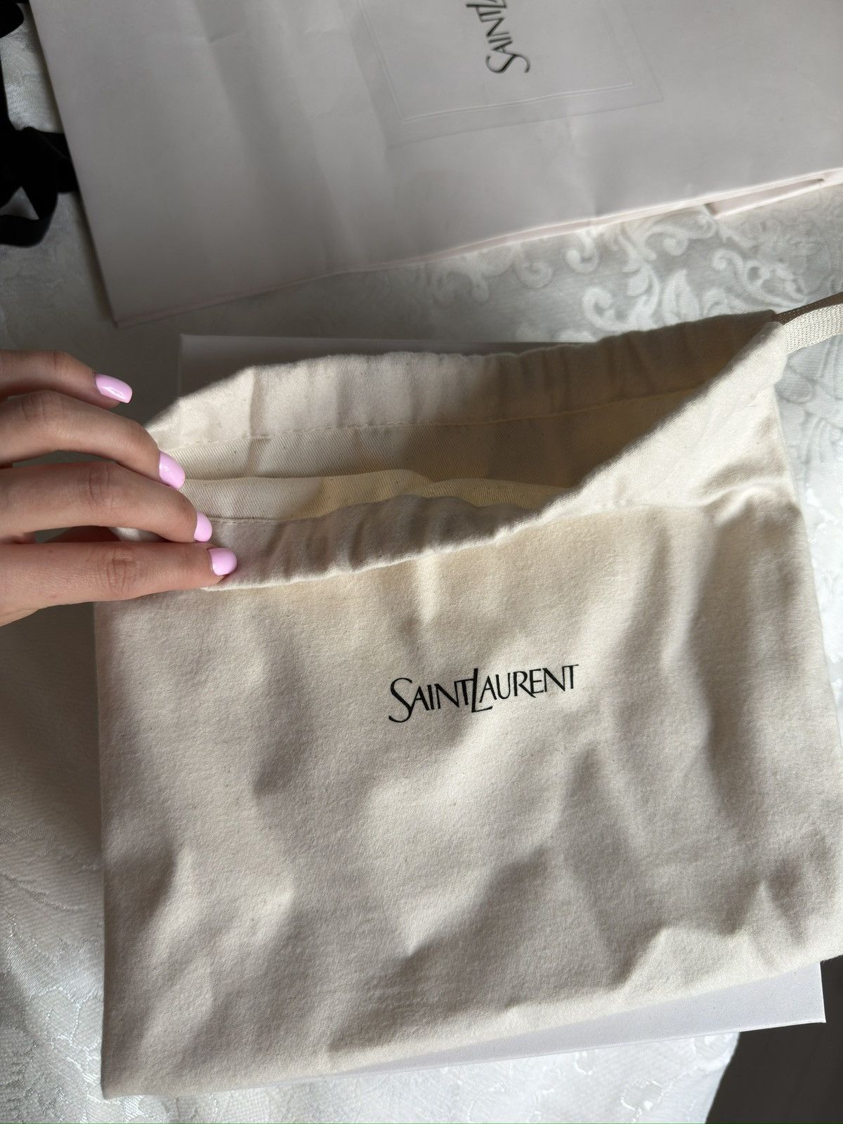 Yves Saint Laurent Saint Laurent Gaby Vanity Bag Off White Size ONE SIZE - 10 Thumbnail