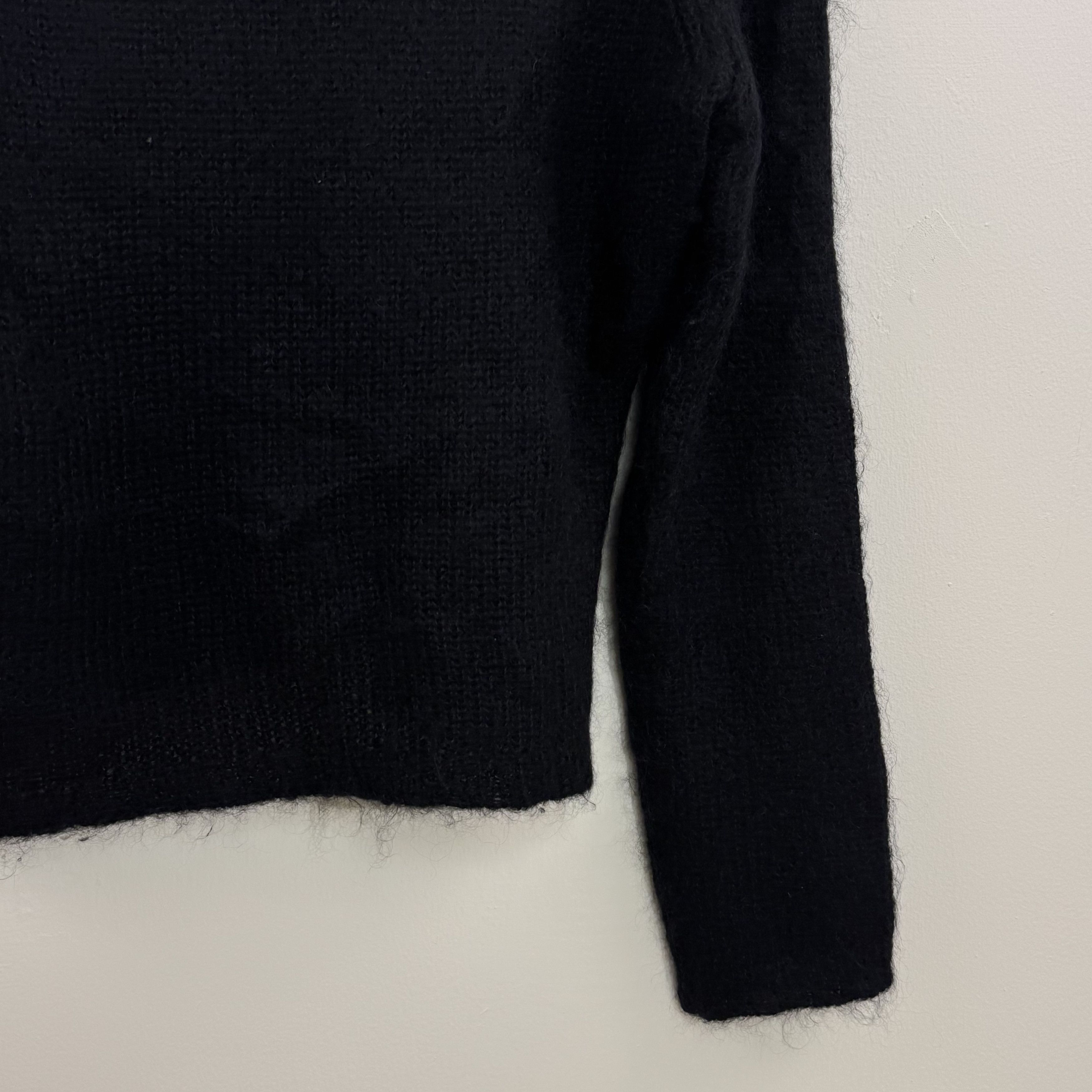 Gucci Gucci Mohair V-Neck Sweater Size US L / EU 52-54 / 3 - 10 Thumbnail