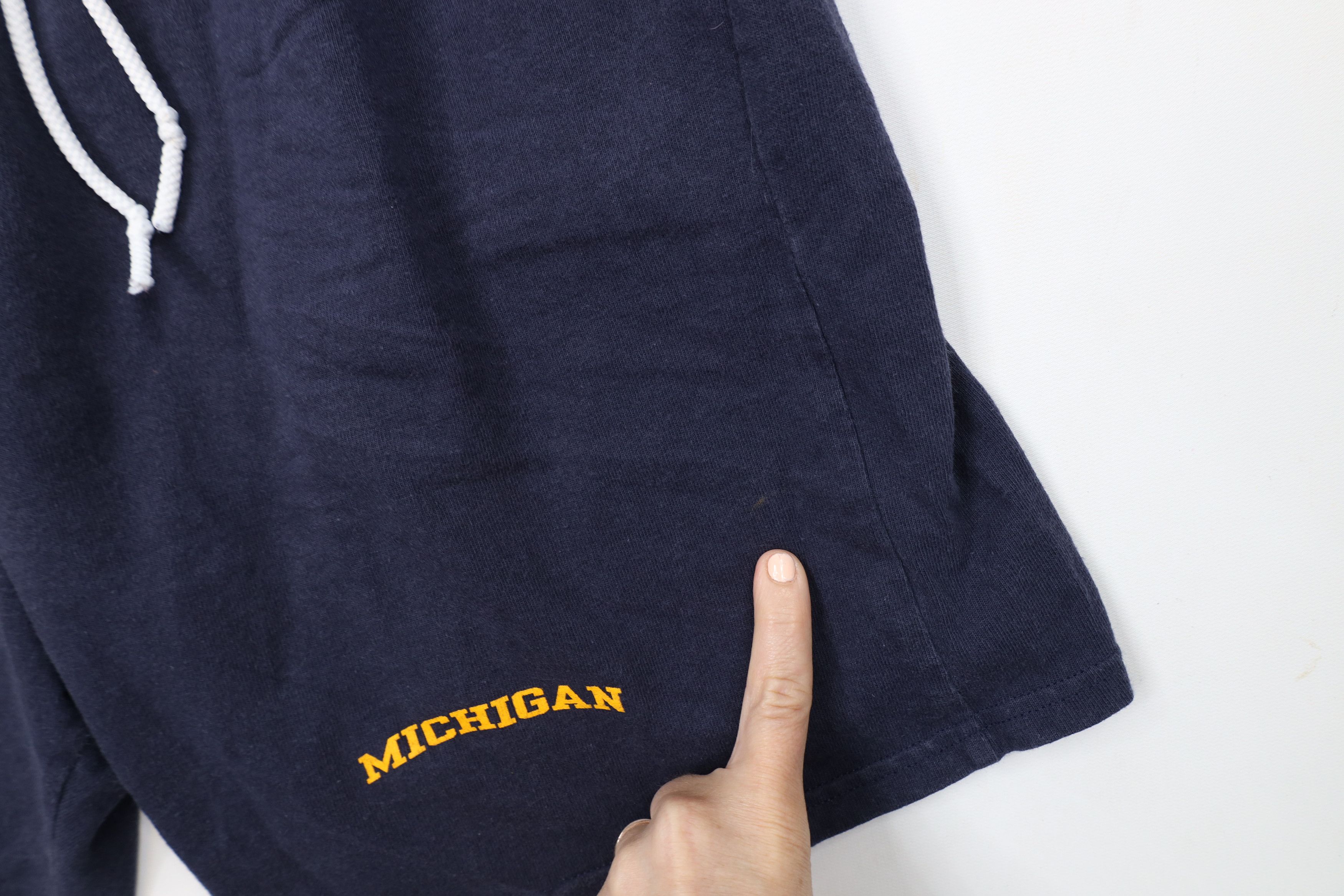 Vintage Vintage 90s University of Michigan Above Knee Shorts Blue Size US 36 / EU 52 - 6 Thumbnail