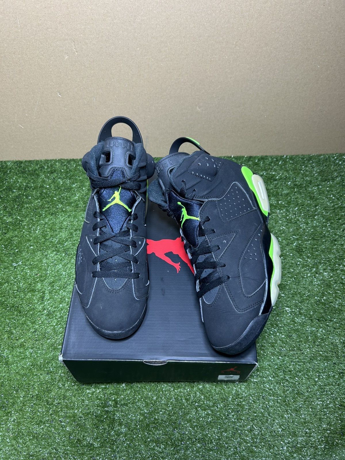 Jordan Brand Jordan 6 electric green Size US 9 / EU 42 - 1 Thumbnail