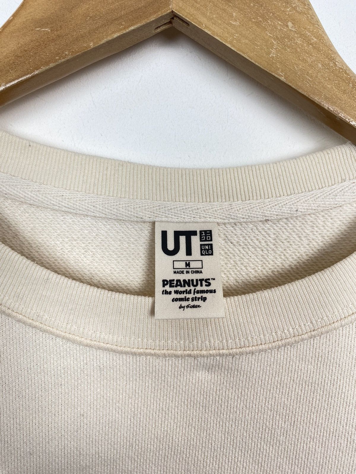 Uniqlo Uniqlo x Peanuts Comics Sweatshirt Crewneck Graphic Cartoon Size M / US 6-8 / IT 42-44 - 4 Thumbnail