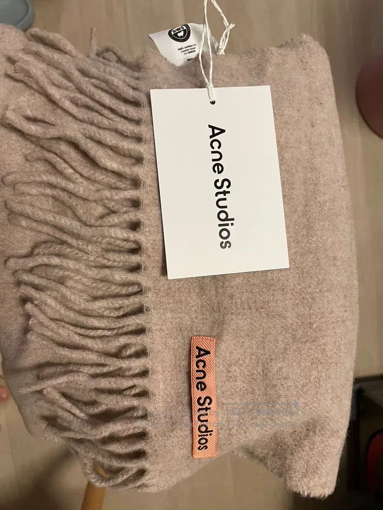 Acne Studios Acne Studios Oatmeal Color Scarf Size ONE SIZE - 2 Thumbnail