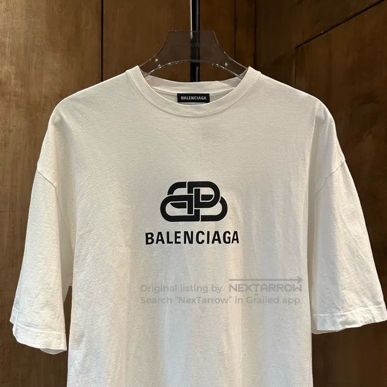 Balenciaga Balenciaga White lock logo short-sleeved shirt Size US XS / EU 42 / 0 - 2 Thumbnail
