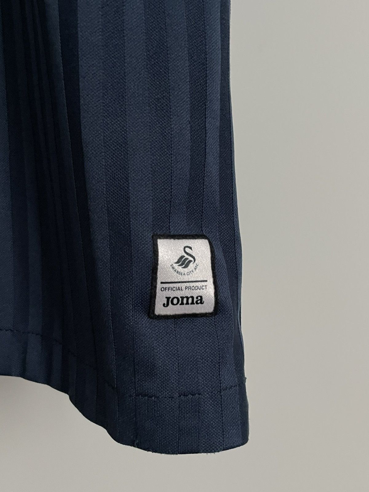 Joma Joma Swansea City Third Away 2020/2021 Football Shirt Jersey Size US M / EU 48-50 / 2 - 9 Thumbnail