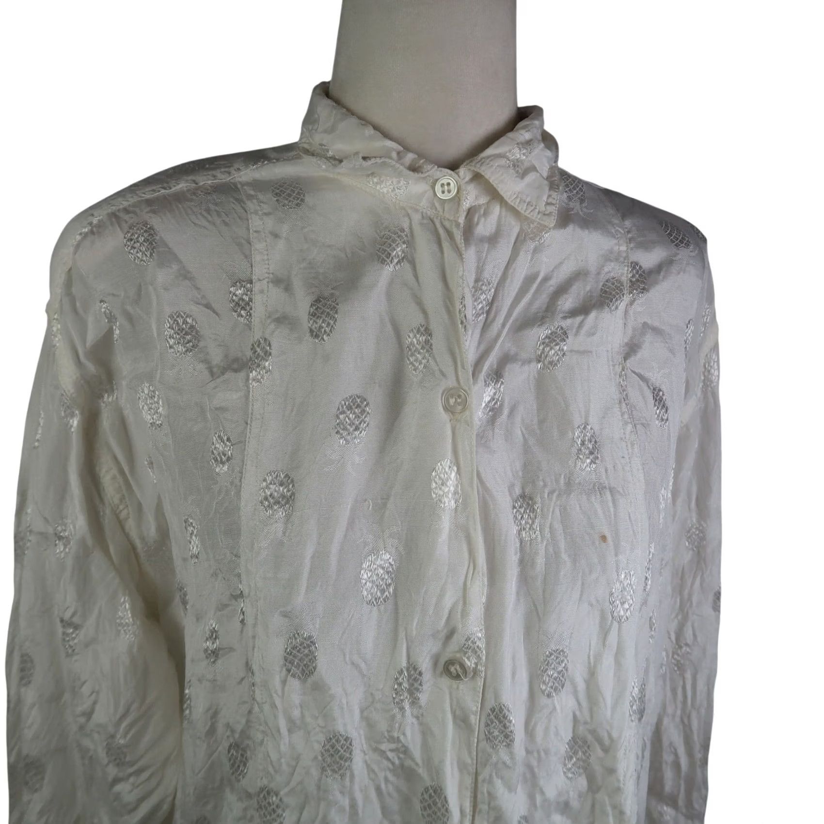 Vintage VINTAGE Tramp Cream Pineapple Embroidered Tunic Top M Long Sleeve Button-Up Women's 90s Beach Size M / US 6-8 / IT 42-44 - 2 Thumbnail