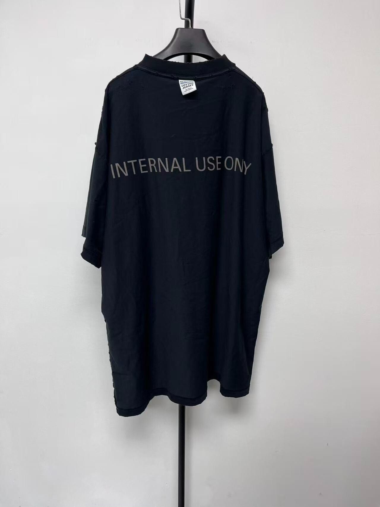Balenciaga balenciaga black short sleeve crew neck t-shirt Size US M / EU 48-50 / 2 - 2 Thumbnail