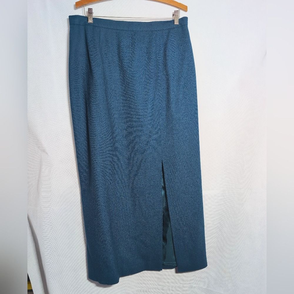 Other Vintage Jacqueline Ferrar Blue Green Wool Suit with Black V Size 40" / US 18 - 7 Thumbnail