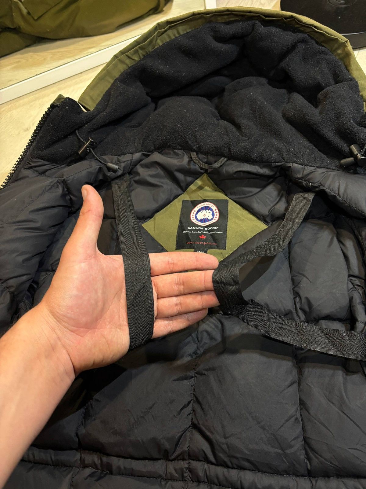Canada Goose Women’s Canada Goose Victoria Parka Size:M Size M / US 6-8 / IT 42-44 - 6 Thumbnail