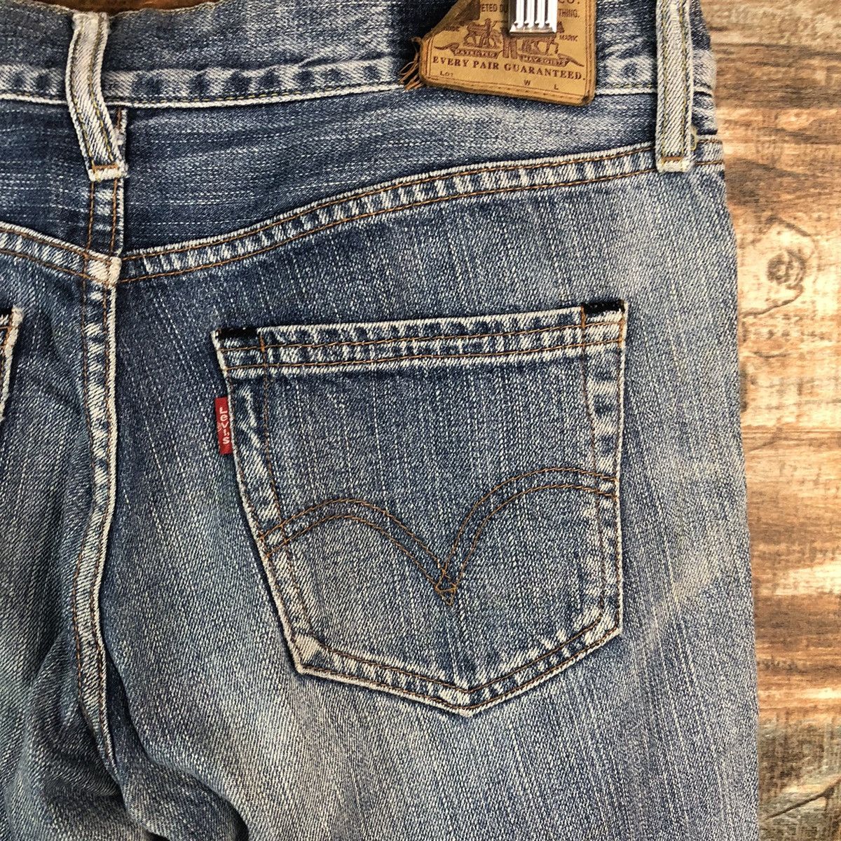 Levi's Levis vintage Blue Denim jeans Pants #A2097 Size US 30 / EU 46 - 21 Thumbnail