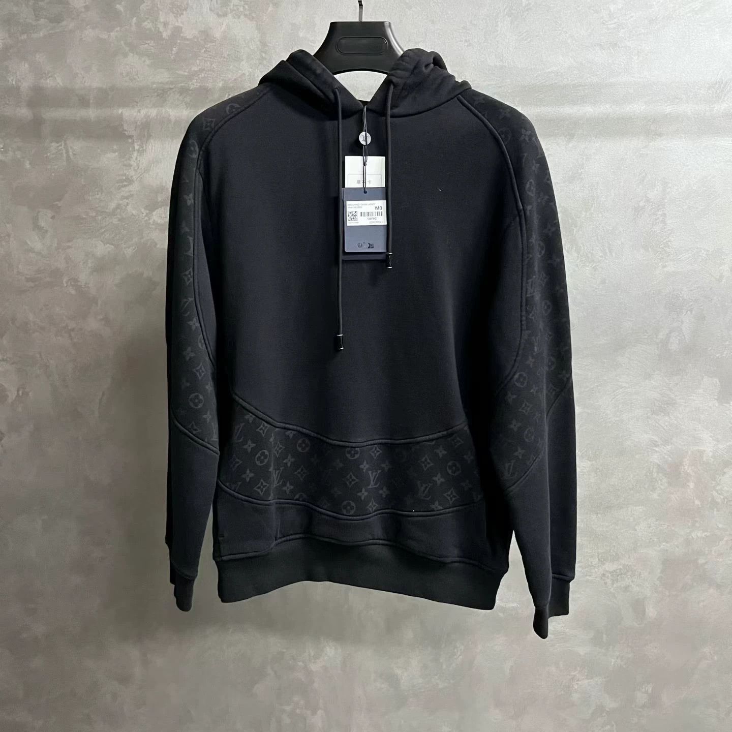 Louis Vuitton Louis Vuitton Printed Black Hoodie M Men Size US M / EU 48-50 / 2 - 1 Thumbnail