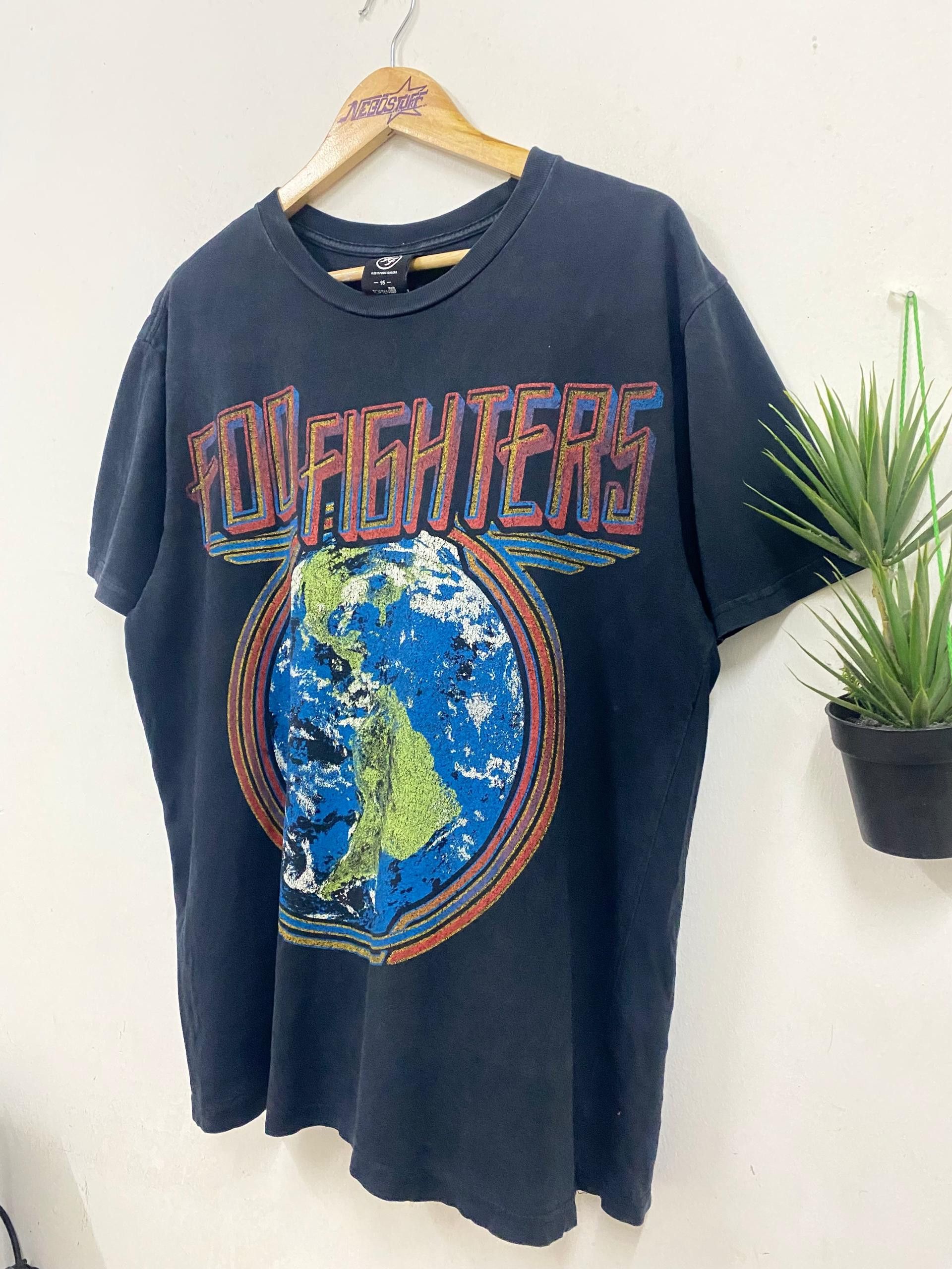 Band Tees Foo Fighters rock band t shirt merchandise Size US XL / EU 56 / 4 - 3 Thumbnail