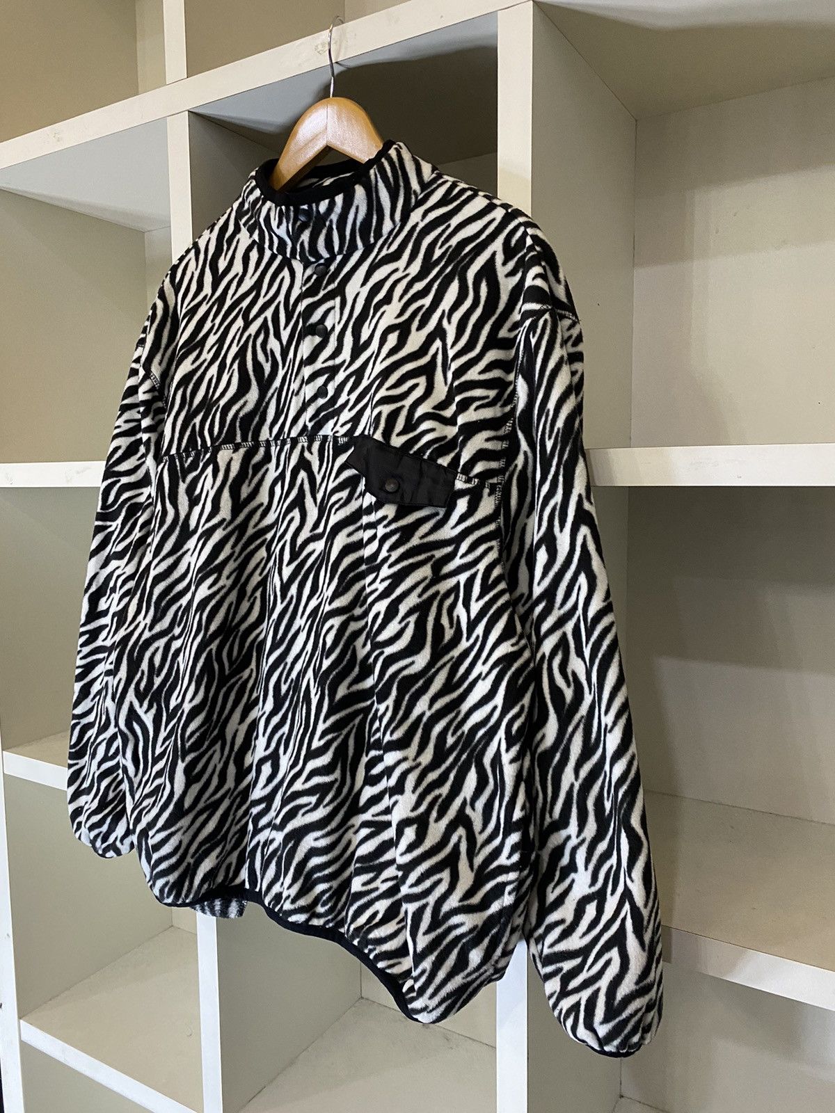 Japanese Brand Wego printed Fleece Wear Size US M / EU 48-50 / 2 - 4 Thumbnail