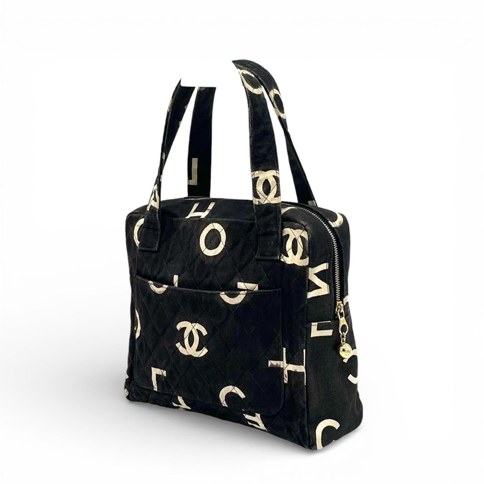Chanel Chanel - Black Quilted Logo Print Handbag Size ONE SIZE - 1 Thumbnail