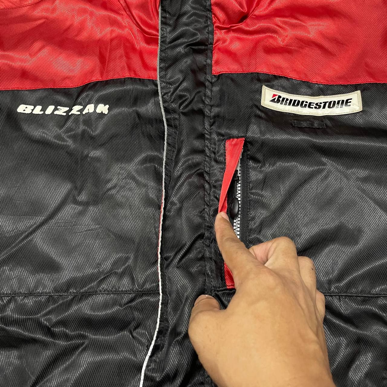 Other Vintage Bridgestone Blizzak Revo GZ Tyre Racing Jacket Size US XL / EU 56 / 4 - 10 Thumbnail