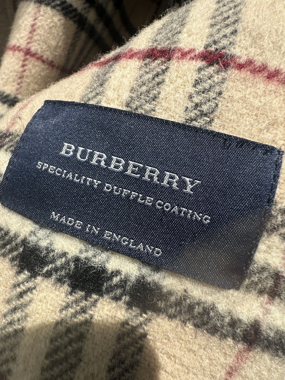 Burberry 🔥🔥🔥Burberry Heavy Coat Size US L / EU 52-54 / 3 - 10 Thumbnail