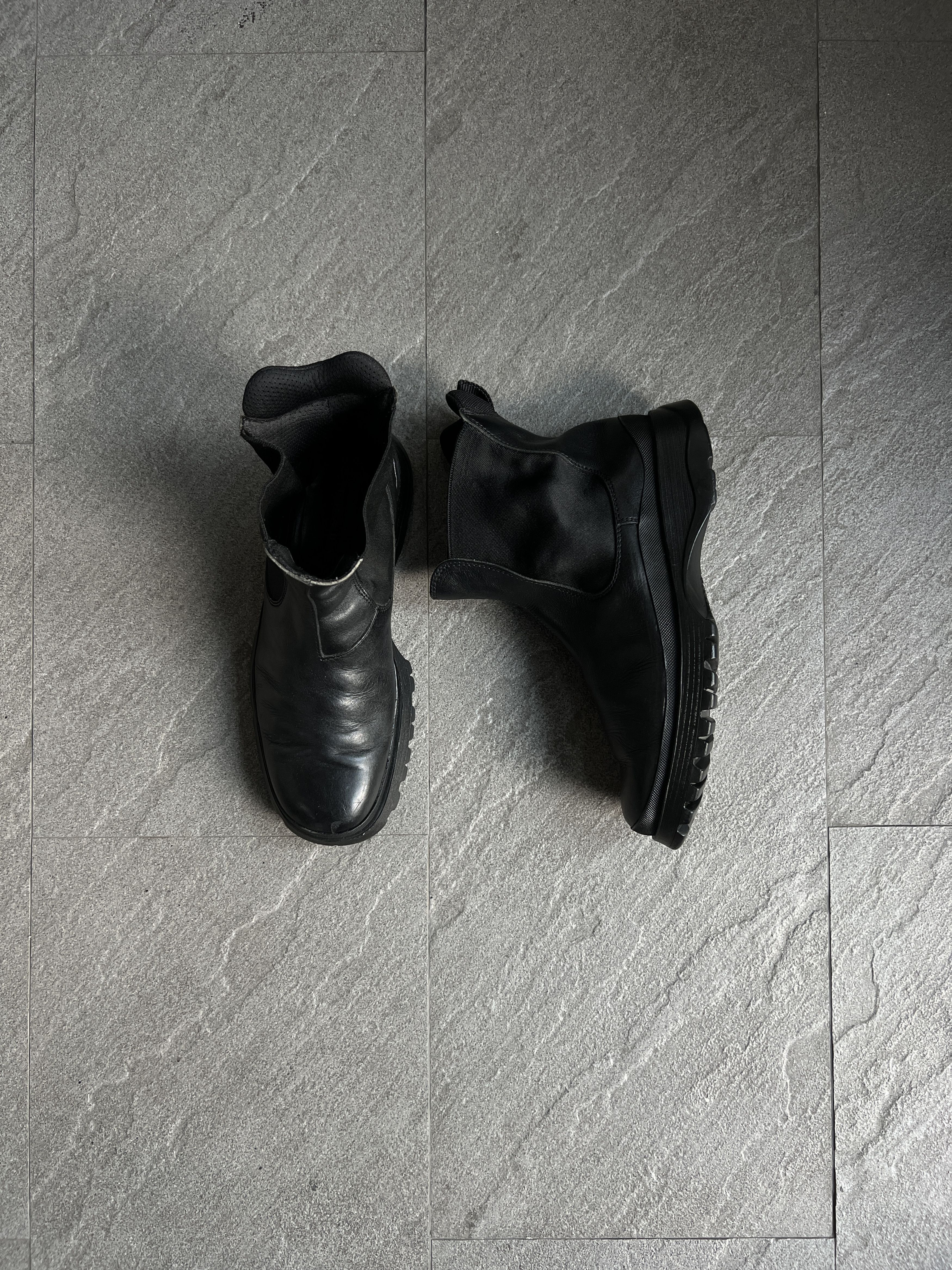 Prada Prada Monolith Chelsea Boots Leather EU43 Size US 9.5 / EU 42-43 - 1 Thumbnail