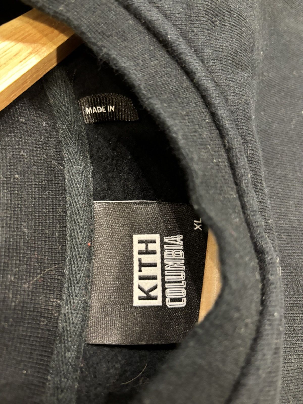 Kith Kith X Columbia Tupac Crewneck Size US XL / EU 56 / 4 - 3 Thumbnail