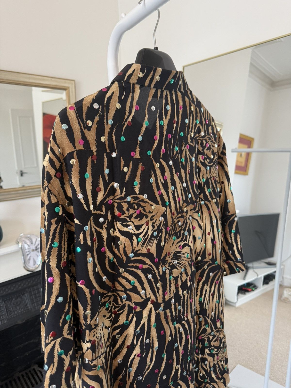 Saint Laurent Paris Saint Laurent Silk Tiger Shirt with Metallic Dots Size US M / EU 48-50 / 2 - 6 Thumbnail