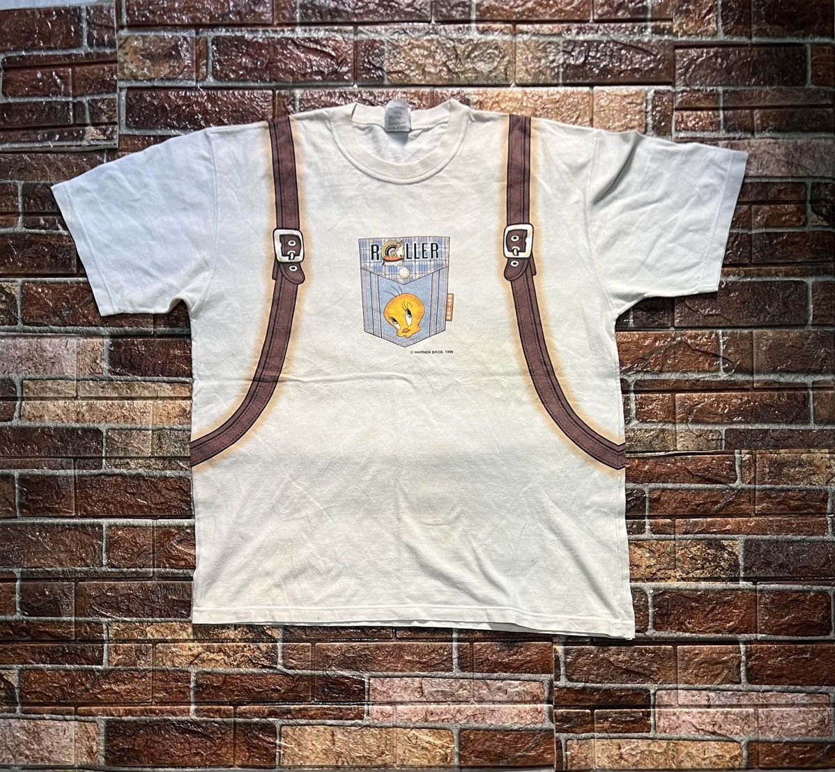 Vintage Vintage 90s Looney Tunes tweety tshirt Size US L / EU 52-54 / 3 - 2 Thumbnail