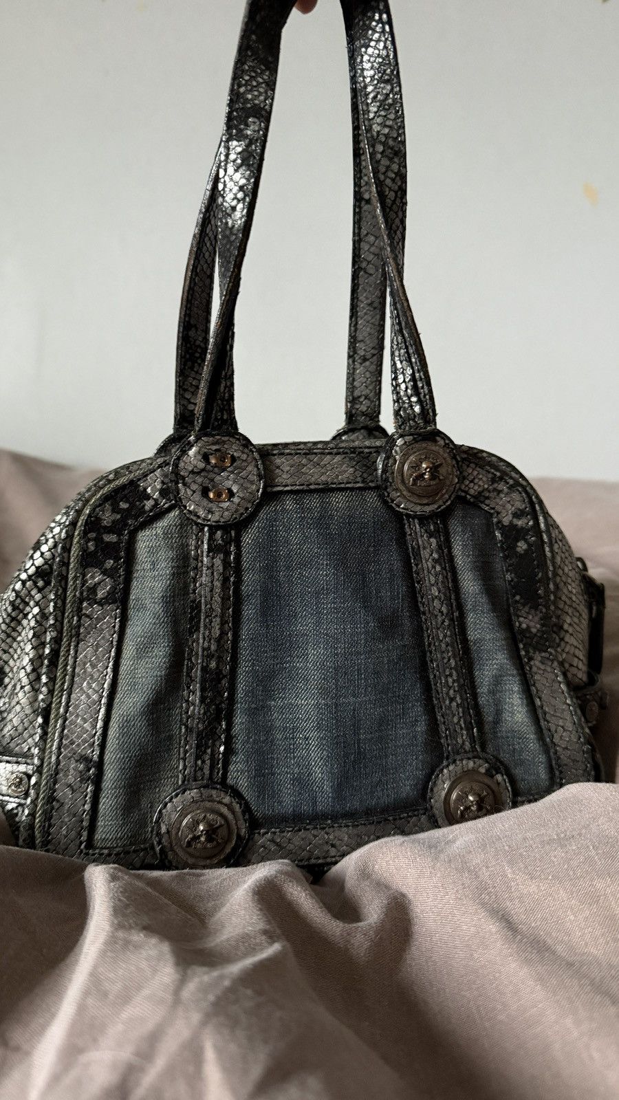 John Galliano John Galliano Size ONE SIZE - 4 Thumbnail