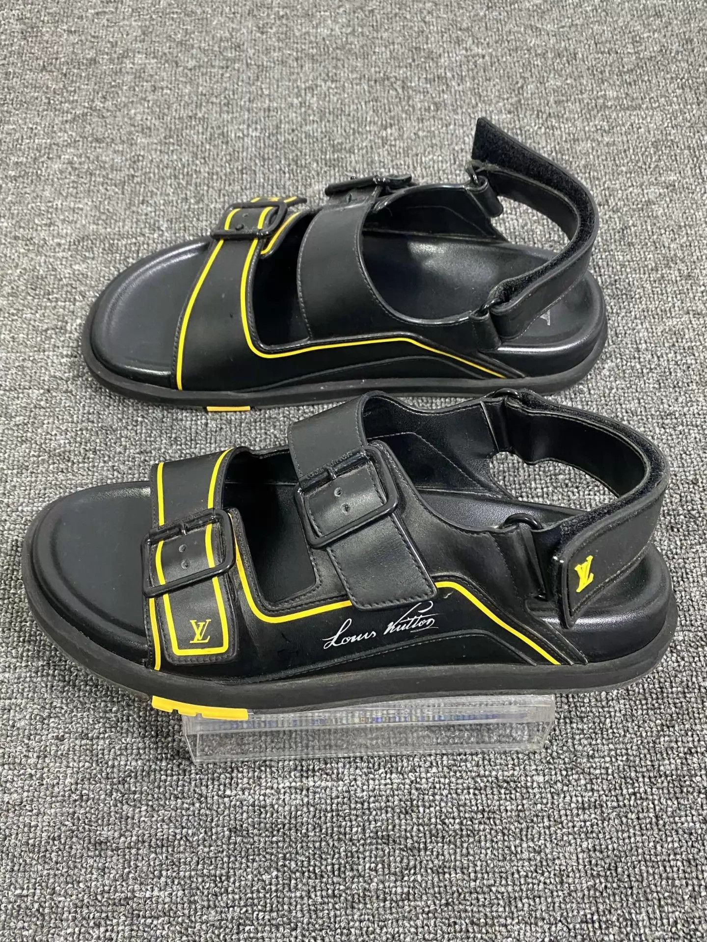 Louis Vuitton LV Trainer Slippers Black & Yellow Size 42 Size US 9 / EU 42 - 4 Thumbnail