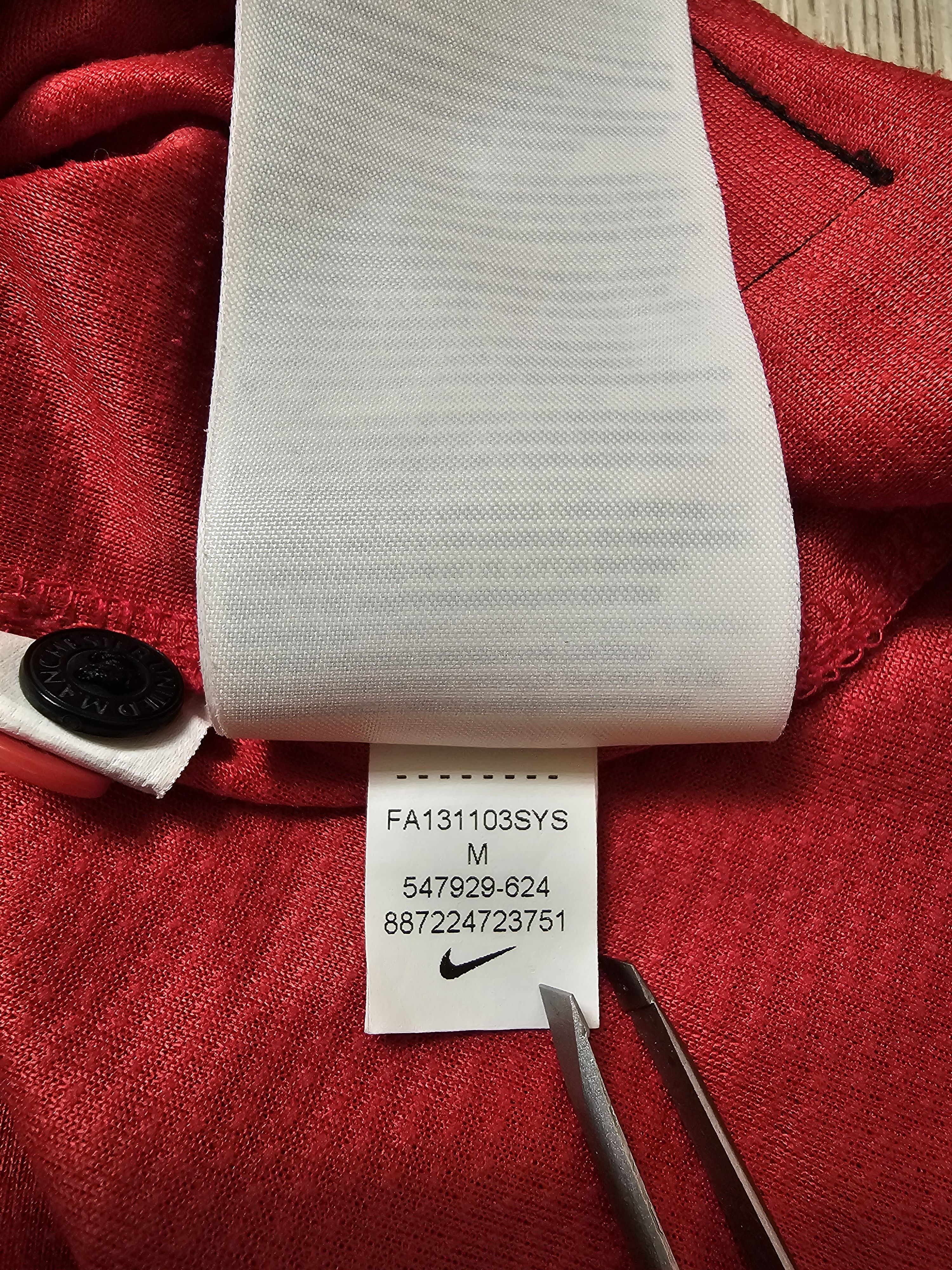 Nike MANCHESTER UNITED 2013 2014 HOME v.PERSIE FOOTBALL SOCCER Size US M / EU 48-50 / 2 - 13 Thumbnail