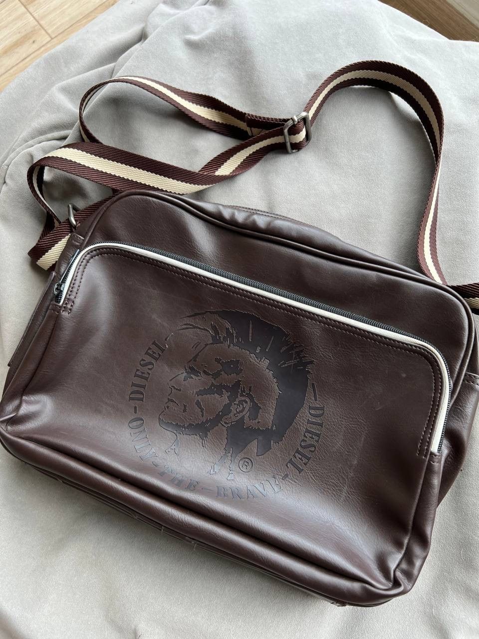 Diesel Diesel Leather Shoulder Bag Brown Big Logo Vintage Size ONE SIZE - 3 Thumbnail