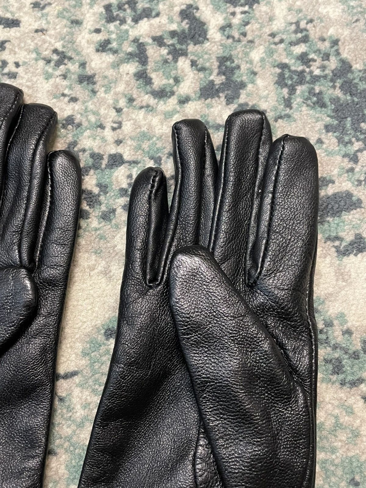 Katharine Hamnett London Katharine Hamnett London Sheep Skin Leather Glove Size ONE SIZE - 8 Thumbnail