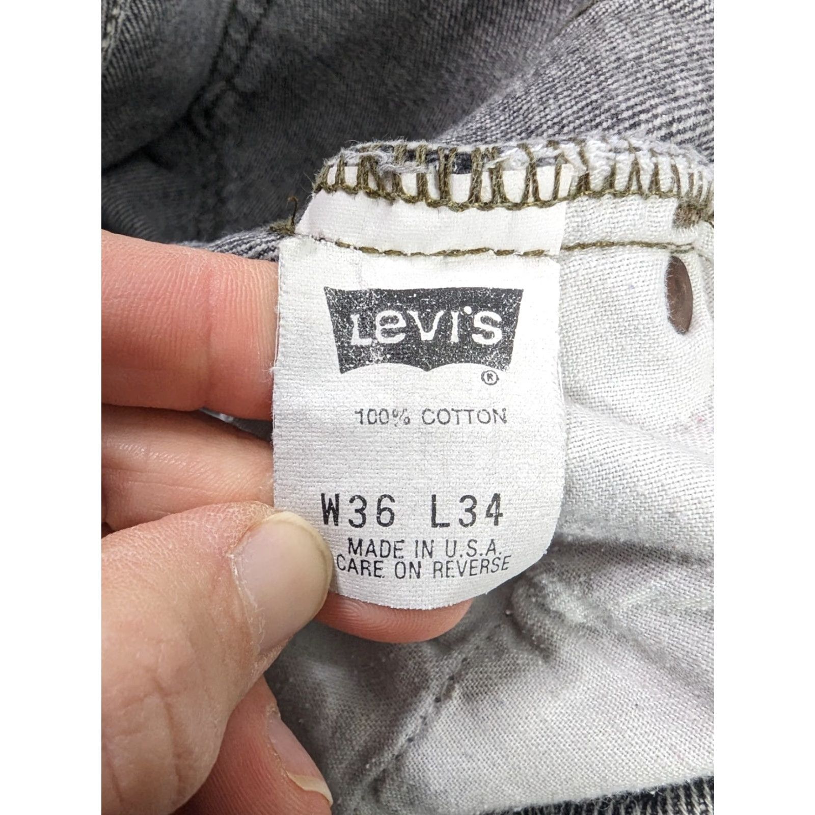 Levi's VINTAGE Levi's 550 Jeans Men 36x34 Black Denim Relaxed Tapered 5-Pocket USA V2 Size US 36 / EU 52 - 4 Thumbnail