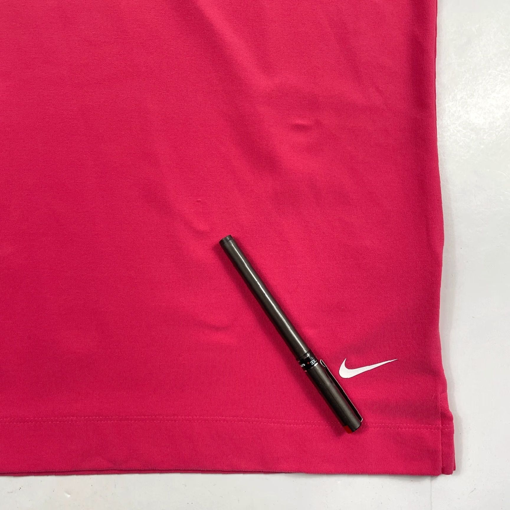 Nike Nike Polo Shirt Mens Medium Pink Dri-Fit Golf Short Sleeve Lightweight Outdoors Size US M / EU 48-50 / 2 - 5 Thumbnail