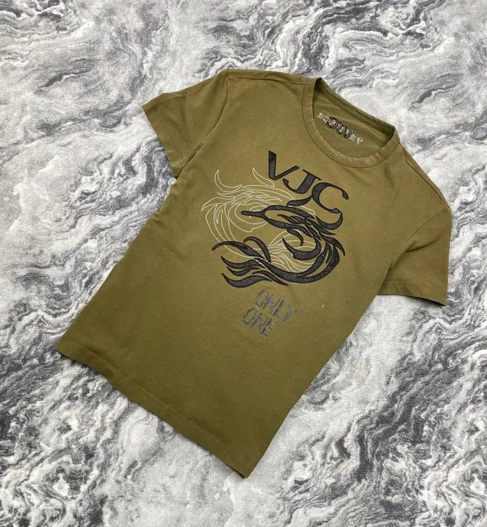 Versace Vintage Versace Jeans Couture T Shirt Big Logo Size US M / EU 48-50 / 2 - 1 Thumbnail