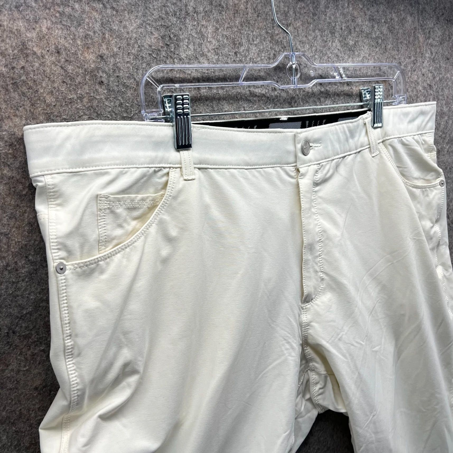 Nike Nike Pants Slim Chino Mens 40x32 Flat Front Dri-Fit Nylon Ivory White Athletic Casual Workwear Size US 40 / EU 56 - 7 Thumbnail