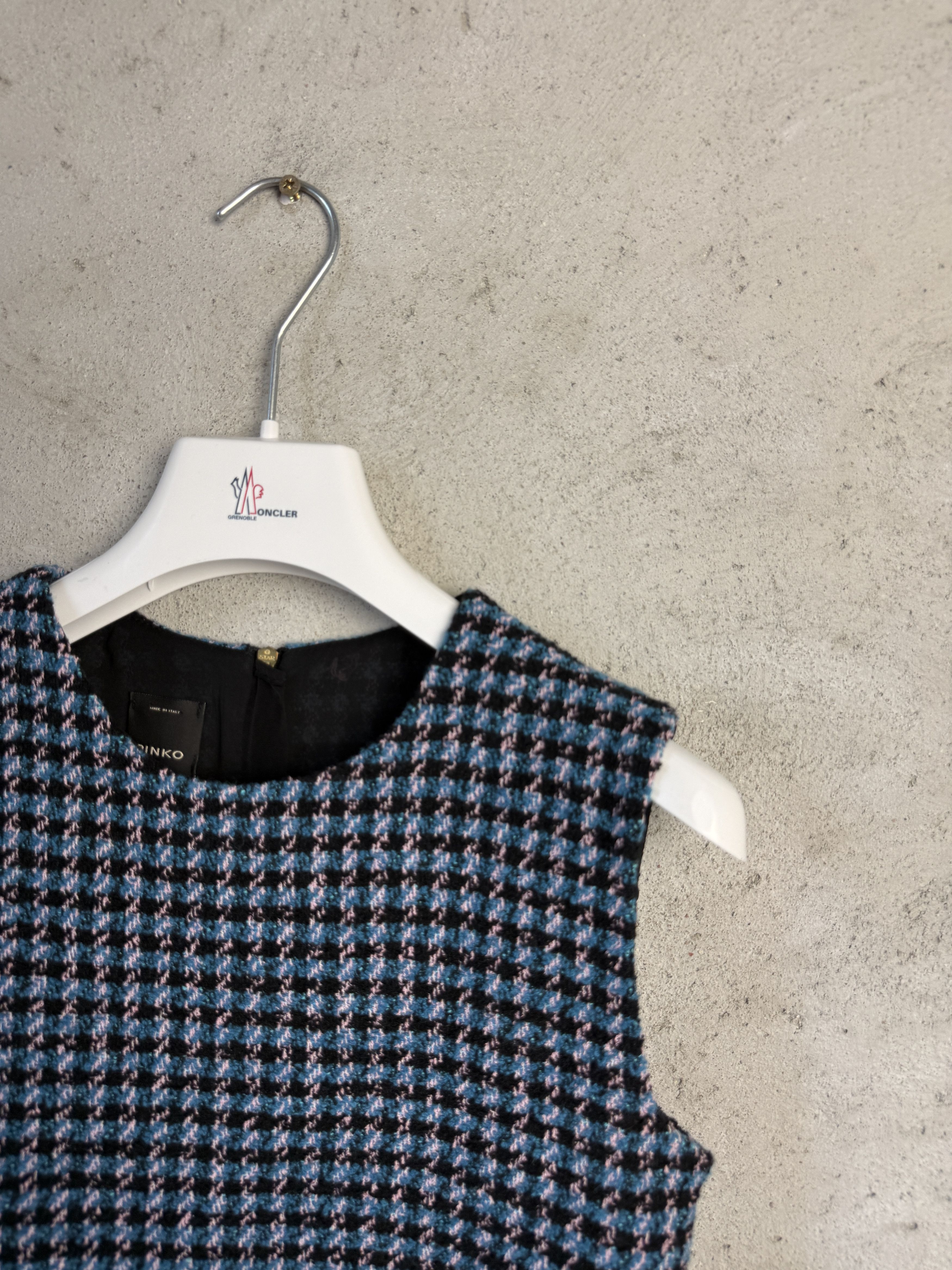 Pinko Pinko tank top blouse zip-up formal elegant Size XS / US 0-2 / IT 36-38 - 2 Thumbnail