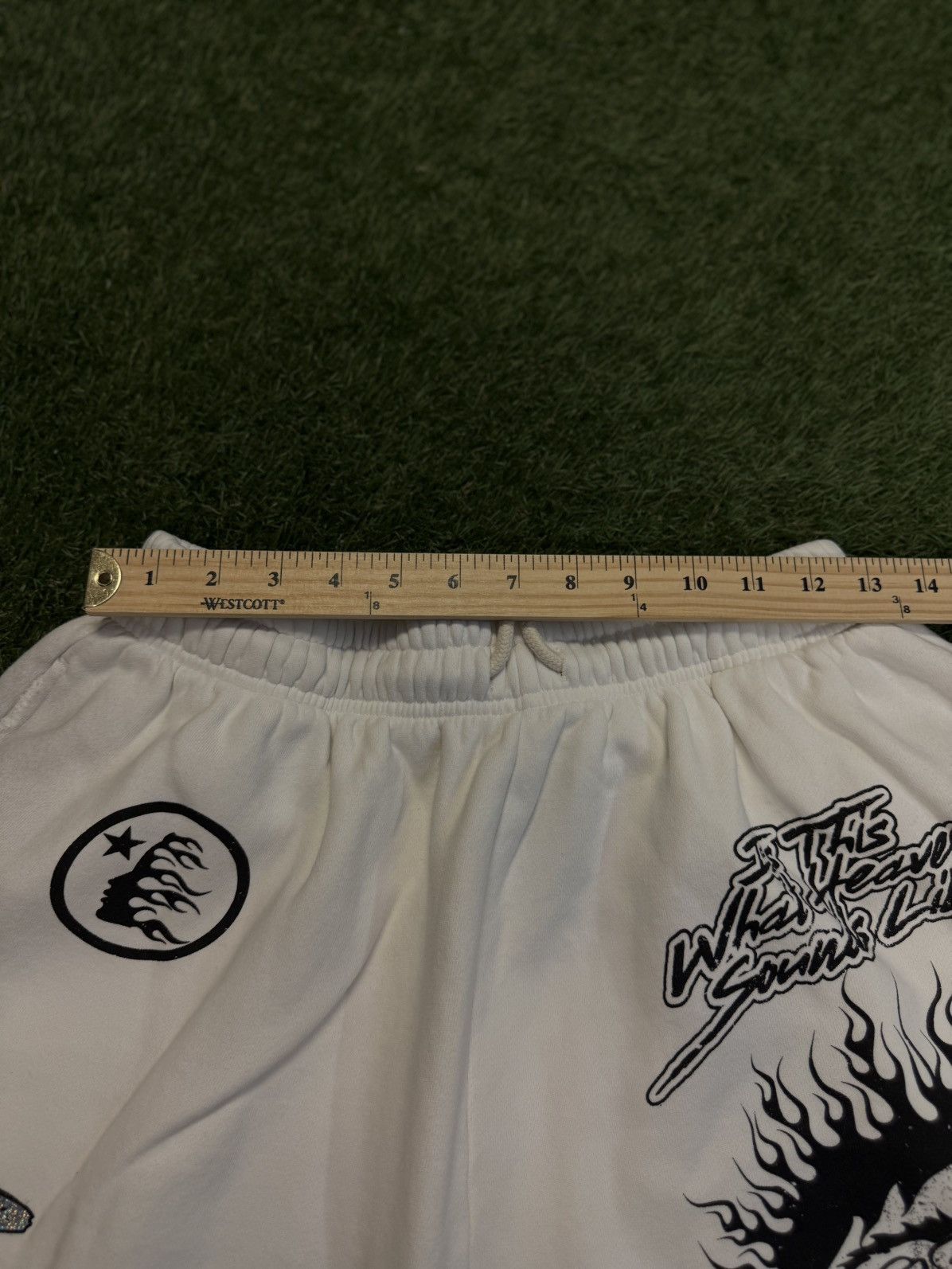HELLSTAR Hellstar Records White Shorts Size Medium (NEW) Size US 30 / EU 46 - 10 Thumbnail