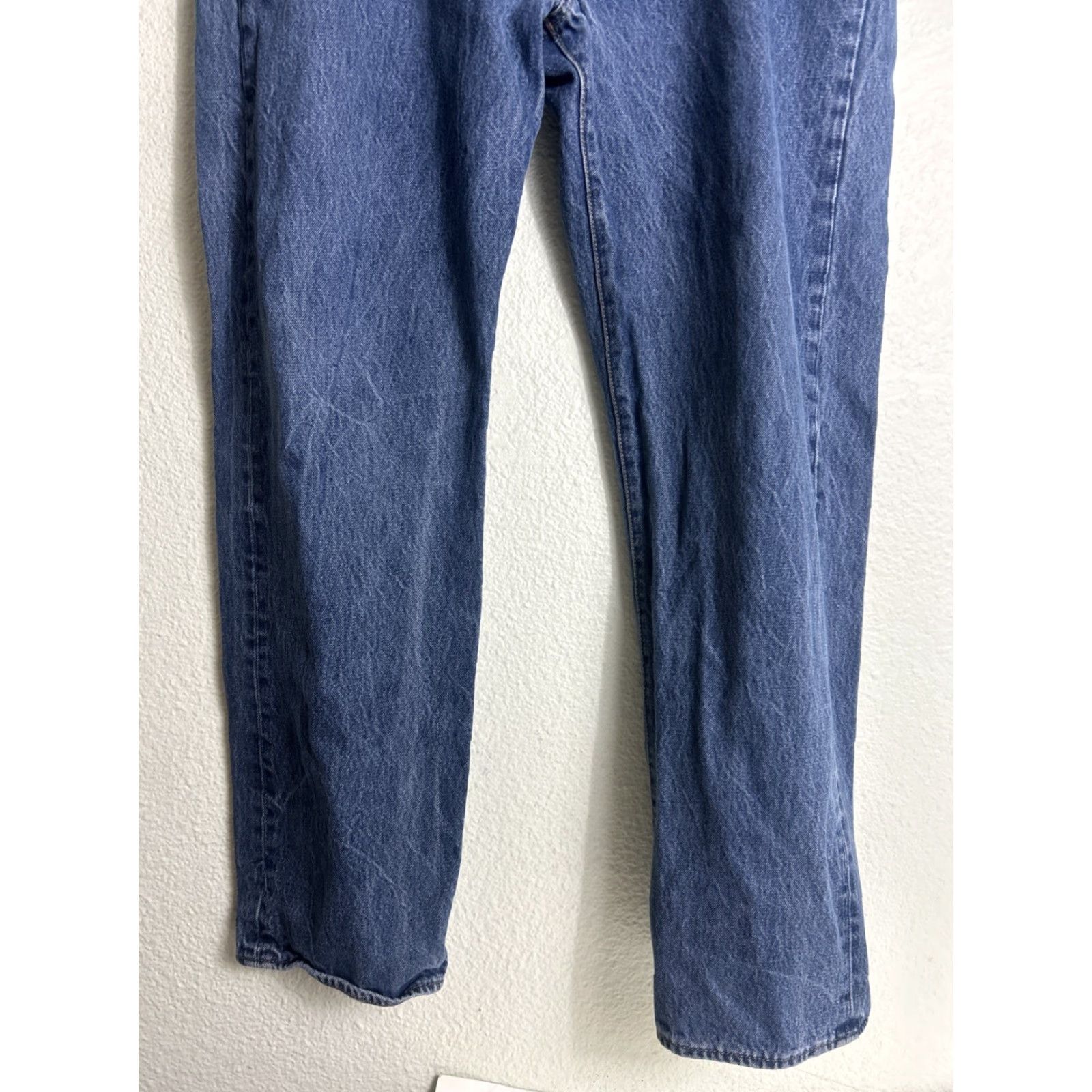 Levi's VINTAGE Levi's 501 Jeans Button Fly Medium Wash 42x33 Jeans Men Blue Straight 42 33 Mens Size US 42 / EU 58 - 2 Thumbnail