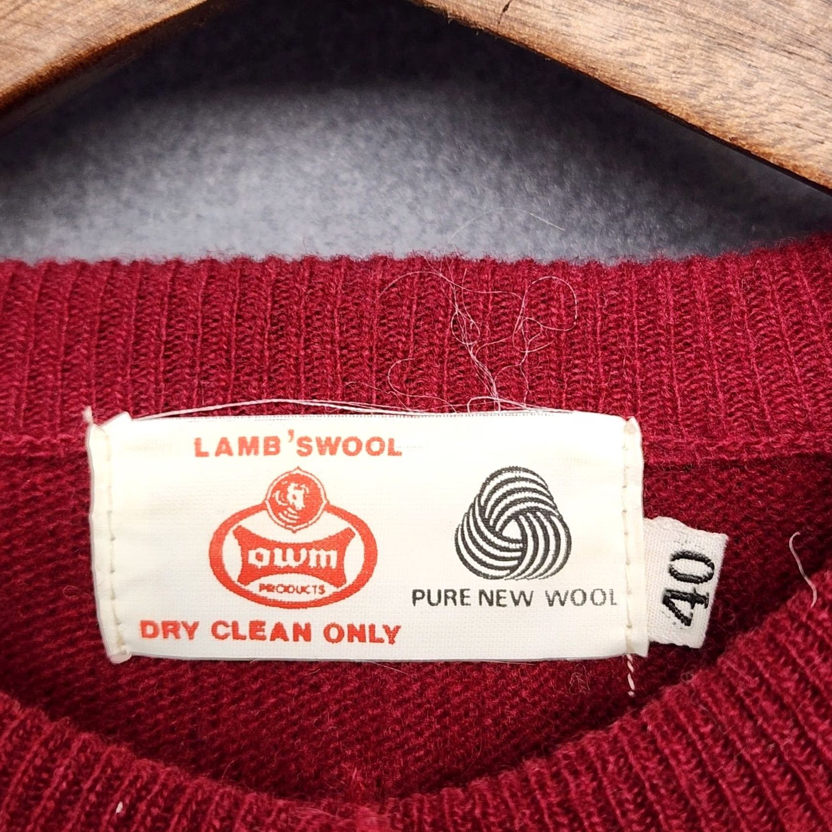 Vintage VINTAGE OWM Products Cardigan Sweater Womens Maroon Red Lambswool S/M Long Sleeve Wool 100% Fall Winter Womens Size M / US 6-8 / IT 42-44 - 3 Thumbnail